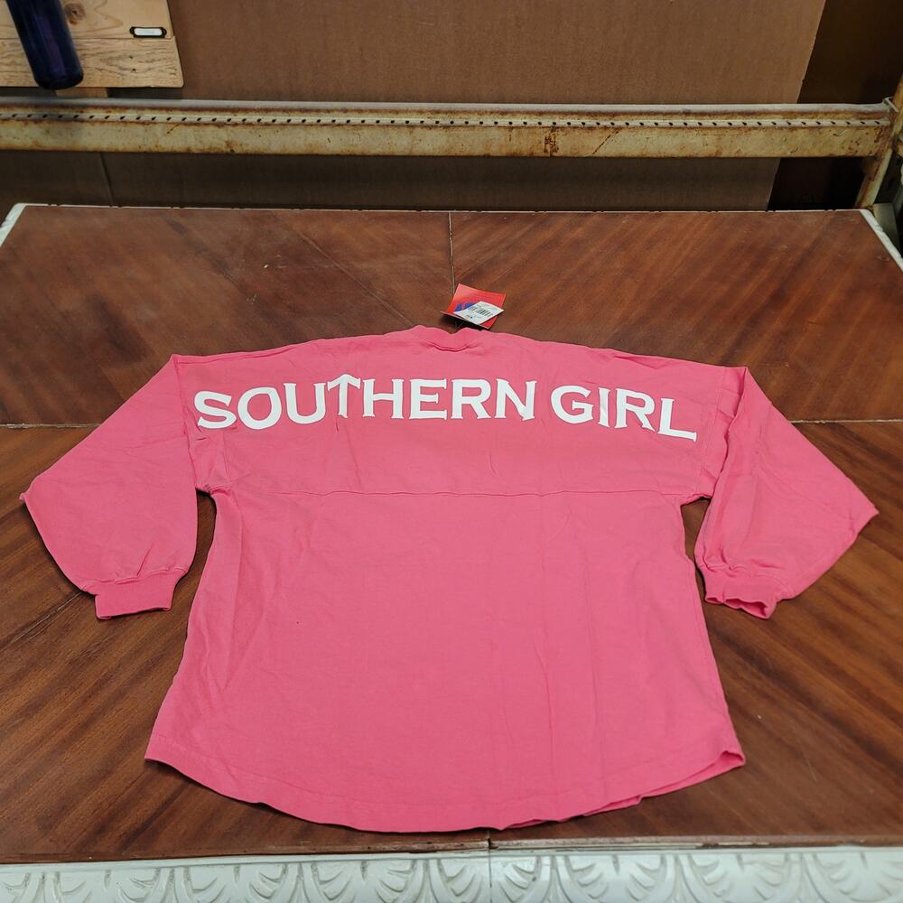 Spirit NEW Pink long Sleeve Round hem SMALL T-shirt Spellout  back SOUTHERN GIRL